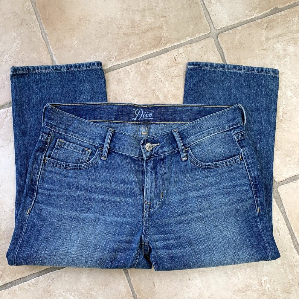 OLD NAVY DIVA Relaxed Mid-Rise Capri Cotton Denim
